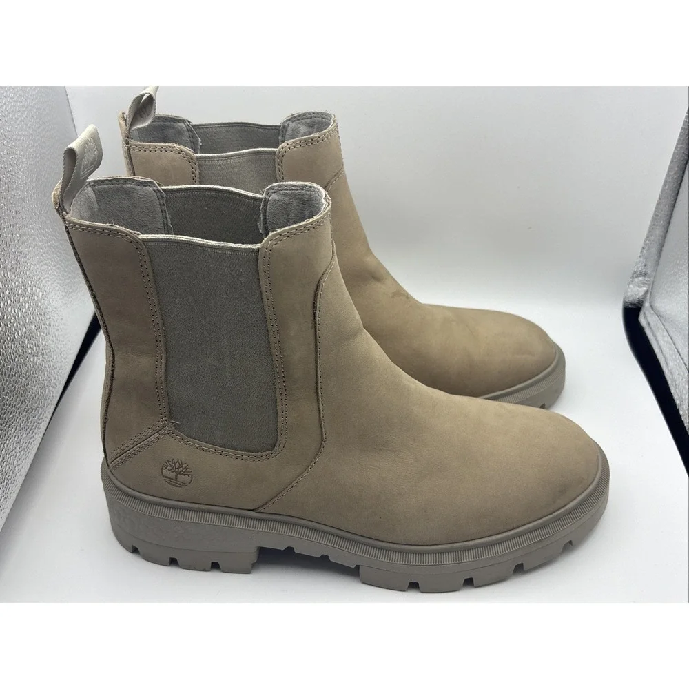 Timberland (A5V9V) Women's Cortina Valley Chelsea‎ boot US Size 9